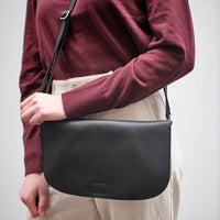 Keecie Lazy Boy black worn