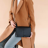 Keecie Off Duty black worn