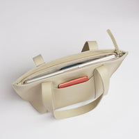 Laudeen | Keecie | Bag | Family Tree | Cement