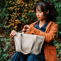 Laudeen | Keecie | Bag | Family Tree | Cement
