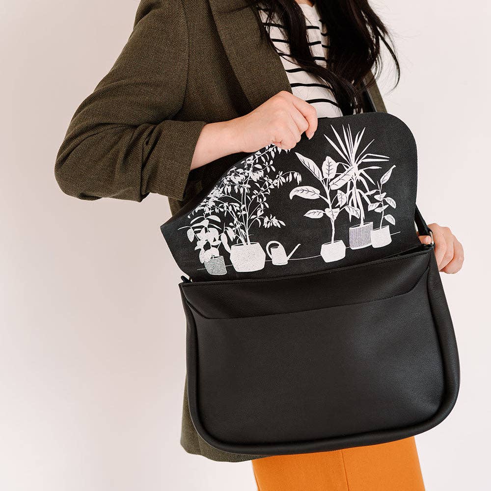 Laudeen | Keecie | Bag | Plant Sitter | Black