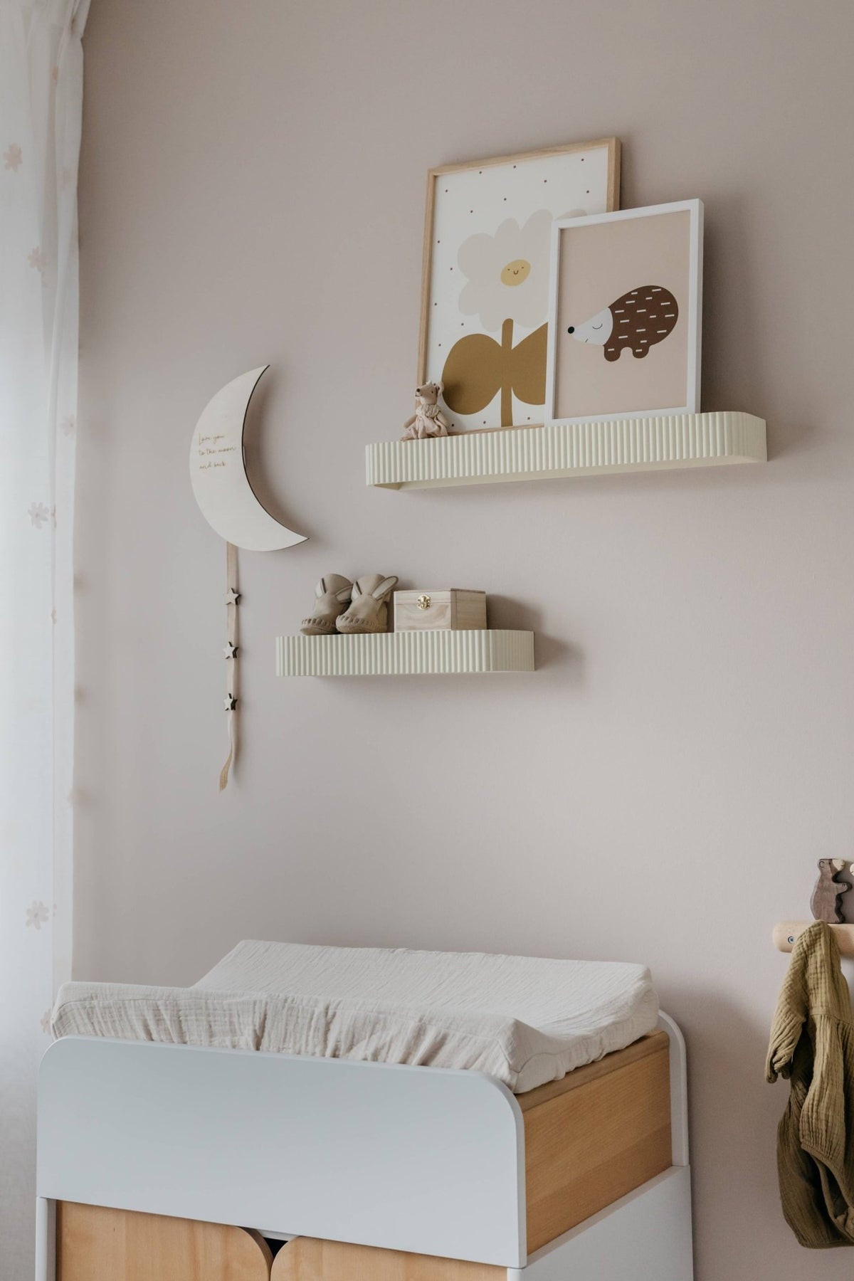 Laudeen | Little Otja | Picture Frame White, A4