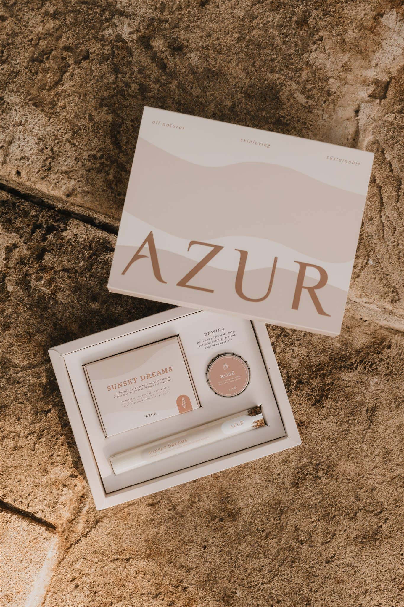 Laudeen | Azur Natural Bodycare | UNWIND | Gift set