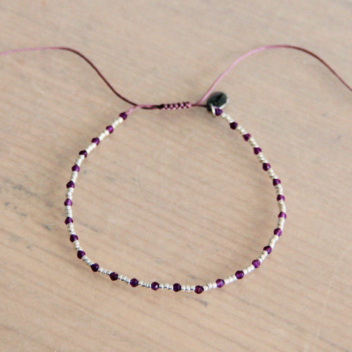 Laudeen - Gemstone bracelet with silverplated miyuki – purple - BAZOU